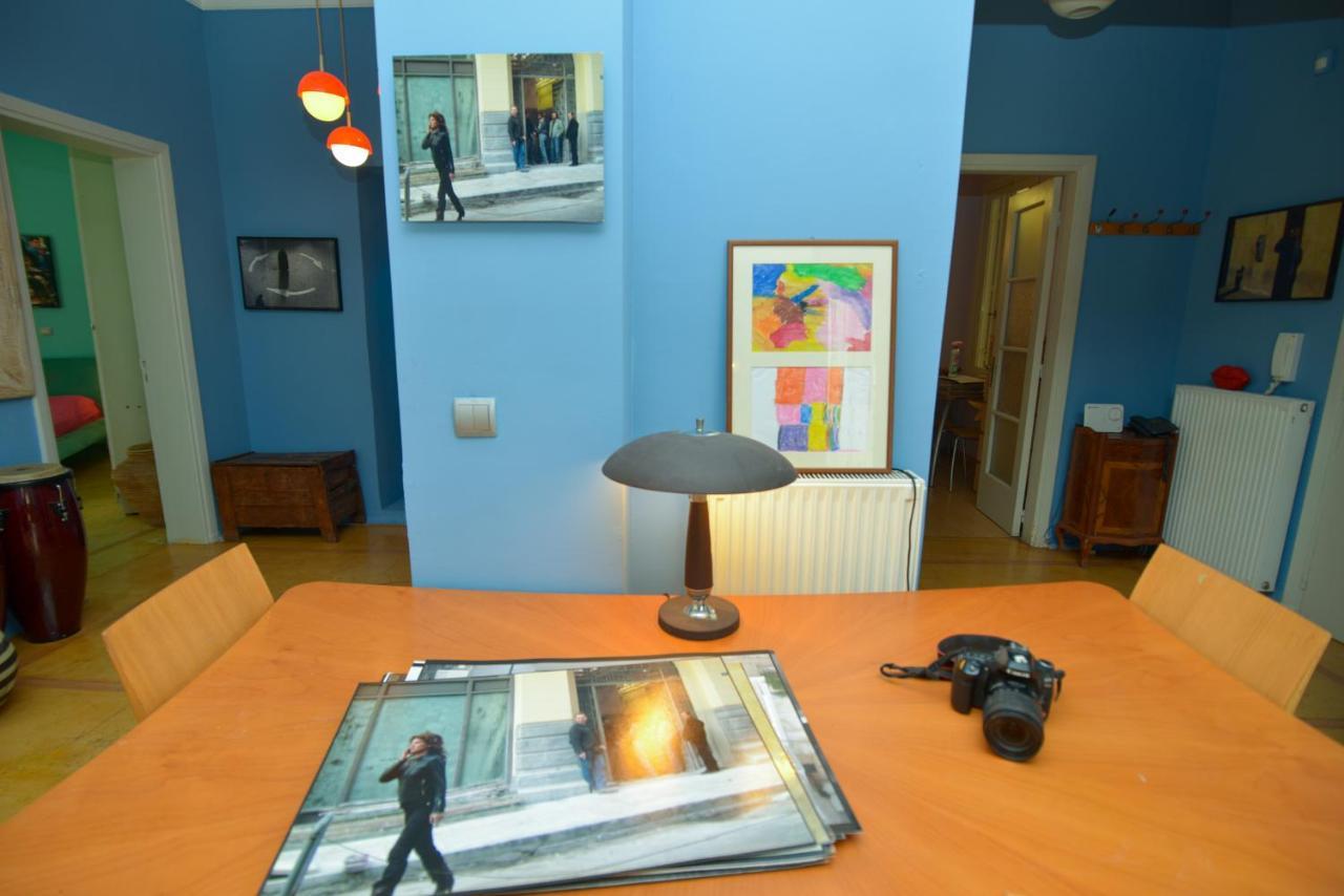 Appartement Designer's 3 Min To Monastiraki Metro *